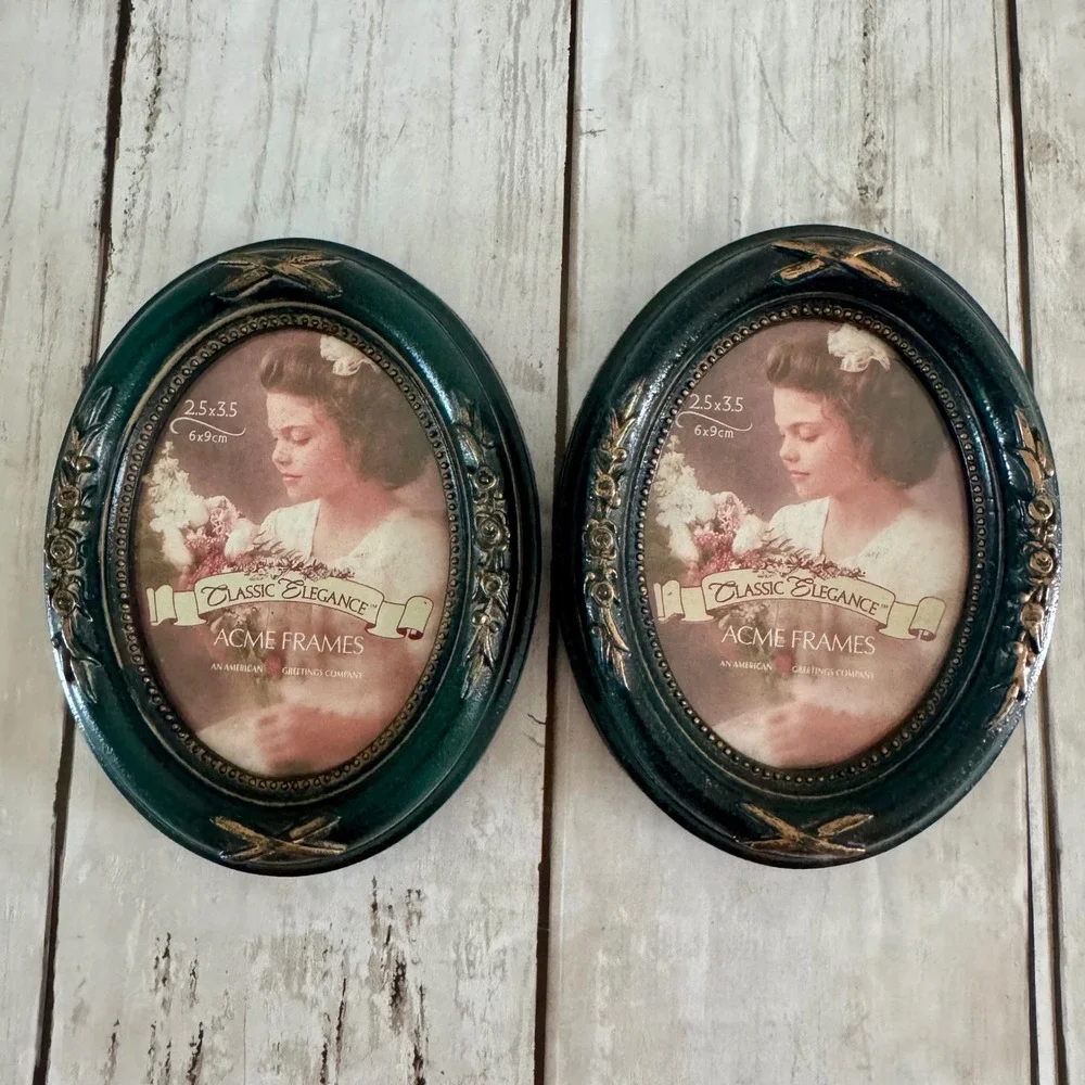 Acme Frames Classic Elegance Oval Picture Frame Set of 3 Green Gold 2.5